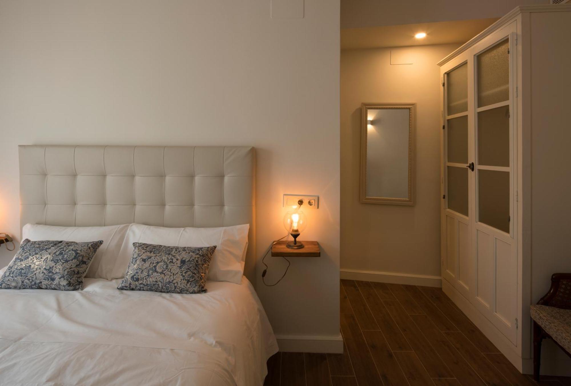 סביליה Santa Maria Apartments חדר תמונה