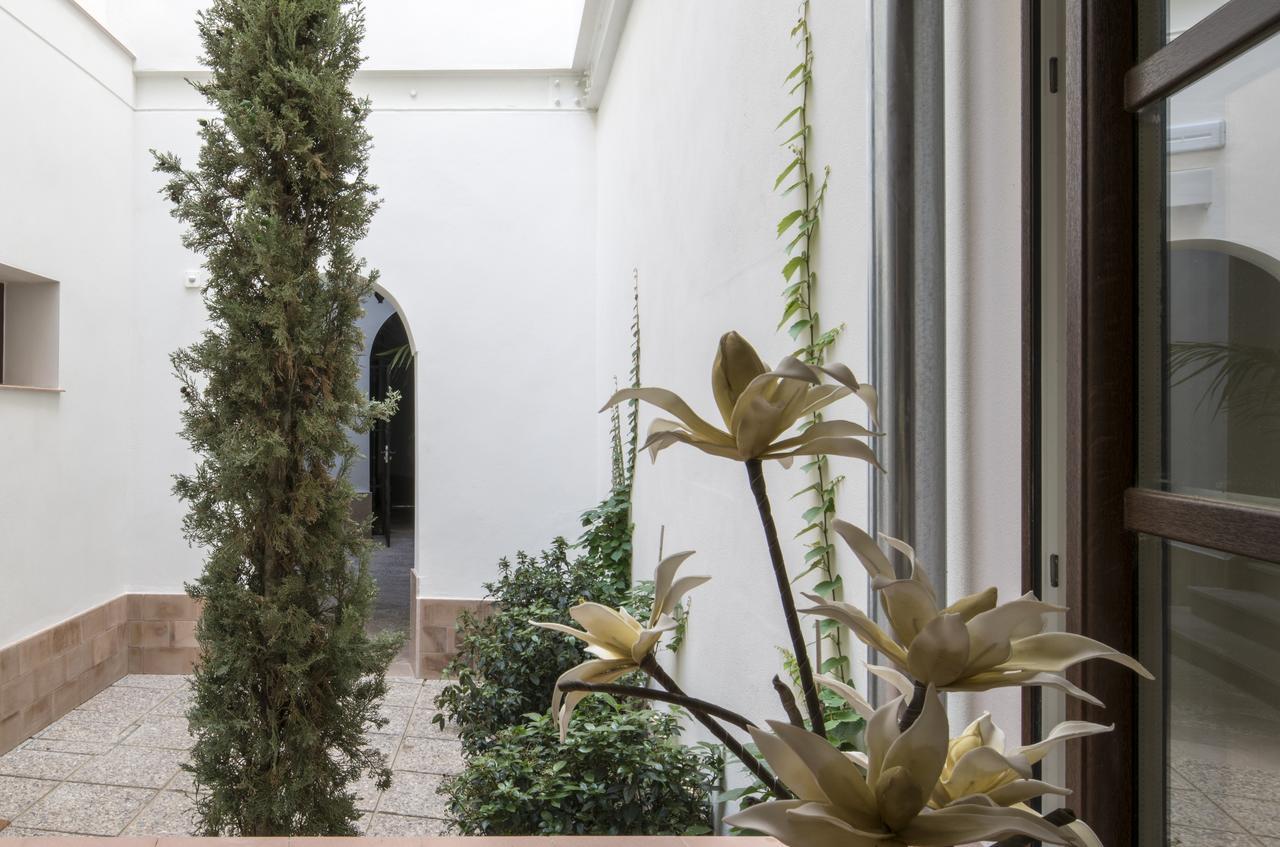 סביליה Santa Maria Apartments מראה חיצוני תמונה