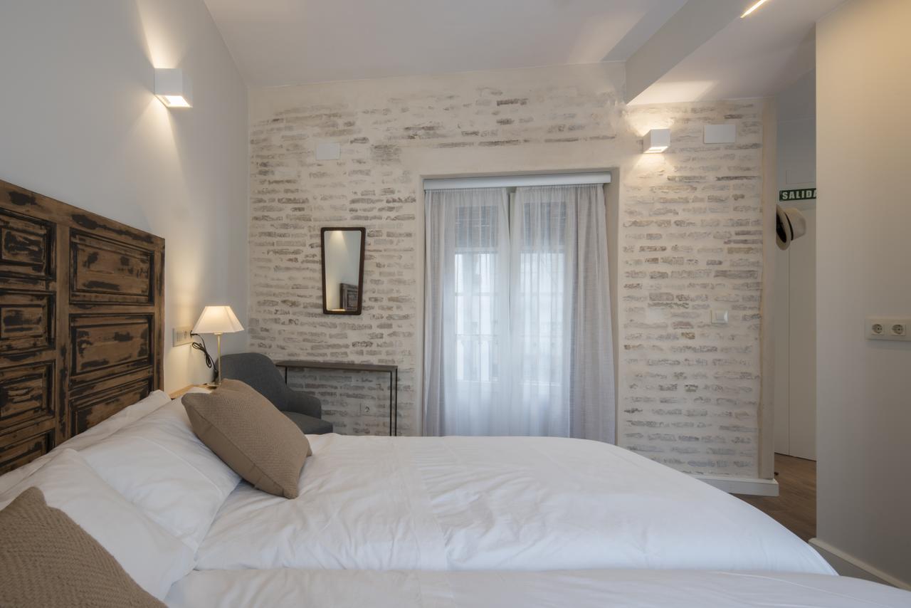 סביליה Santa Maria Apartments מראה חיצוני תמונה